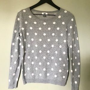 ❄️3 for $12 ❄️ Grey & white polka dot,  sweater